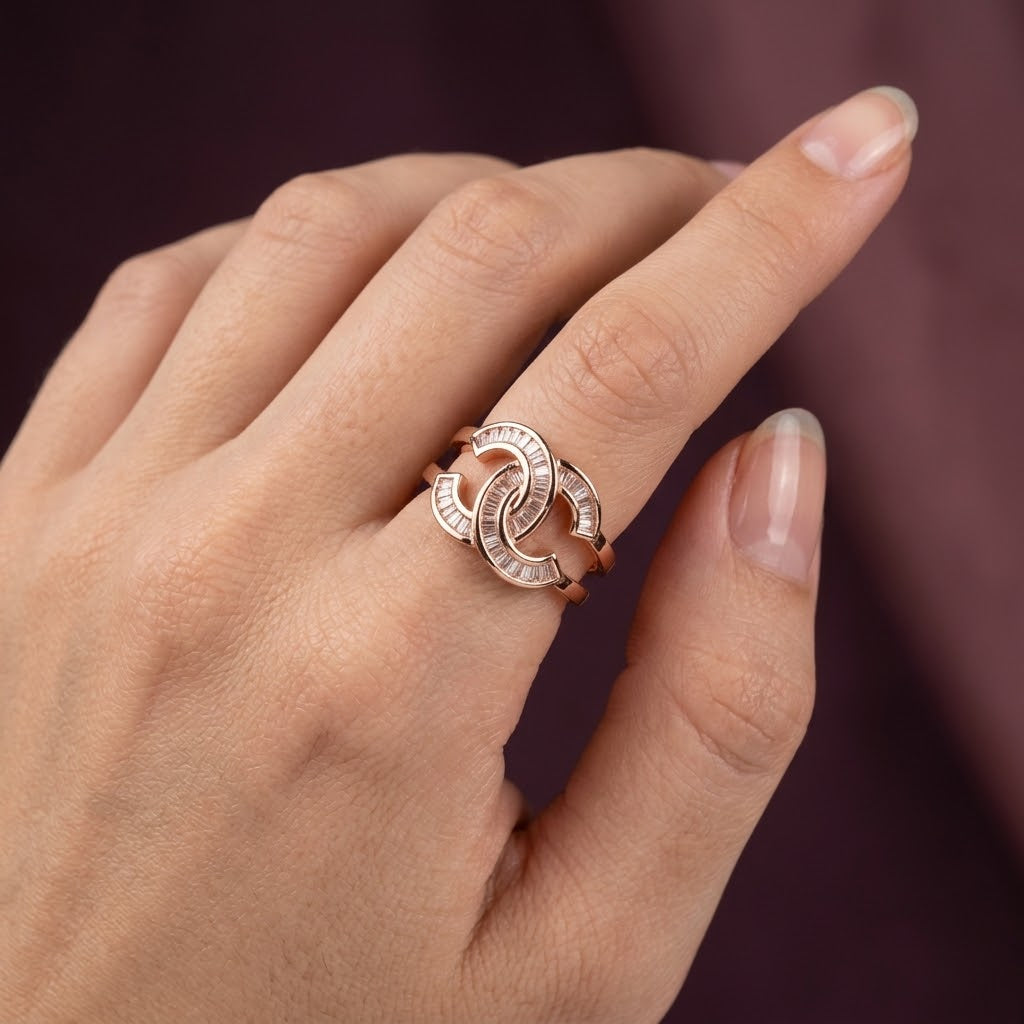 Luxury Baguette Interlocking C-Motif Adjustable Ring