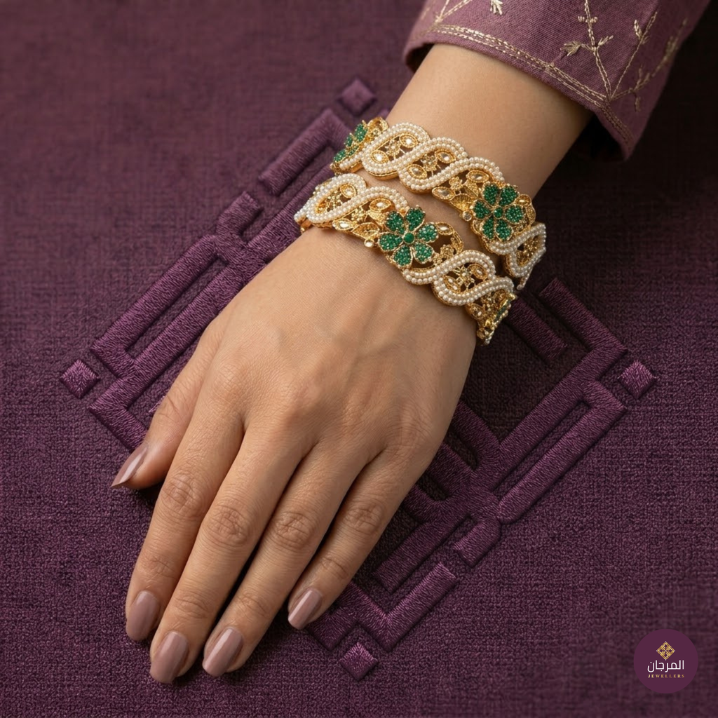 Green Floral Pearl Bracelet Set