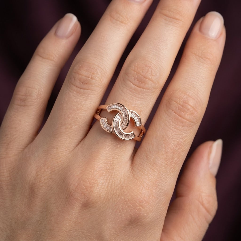 Luxury Baguette Interlocking C-Motif Adjustable Ring